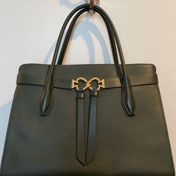kate spade Handbags - Kate Spade forest green leather tote with brown suede interior / crossbody strap